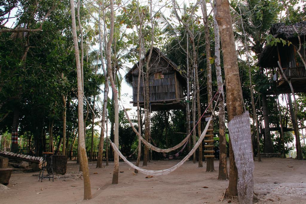 Готель Nyuh Bengkok Tree House Batununggul Екстер'єр фото