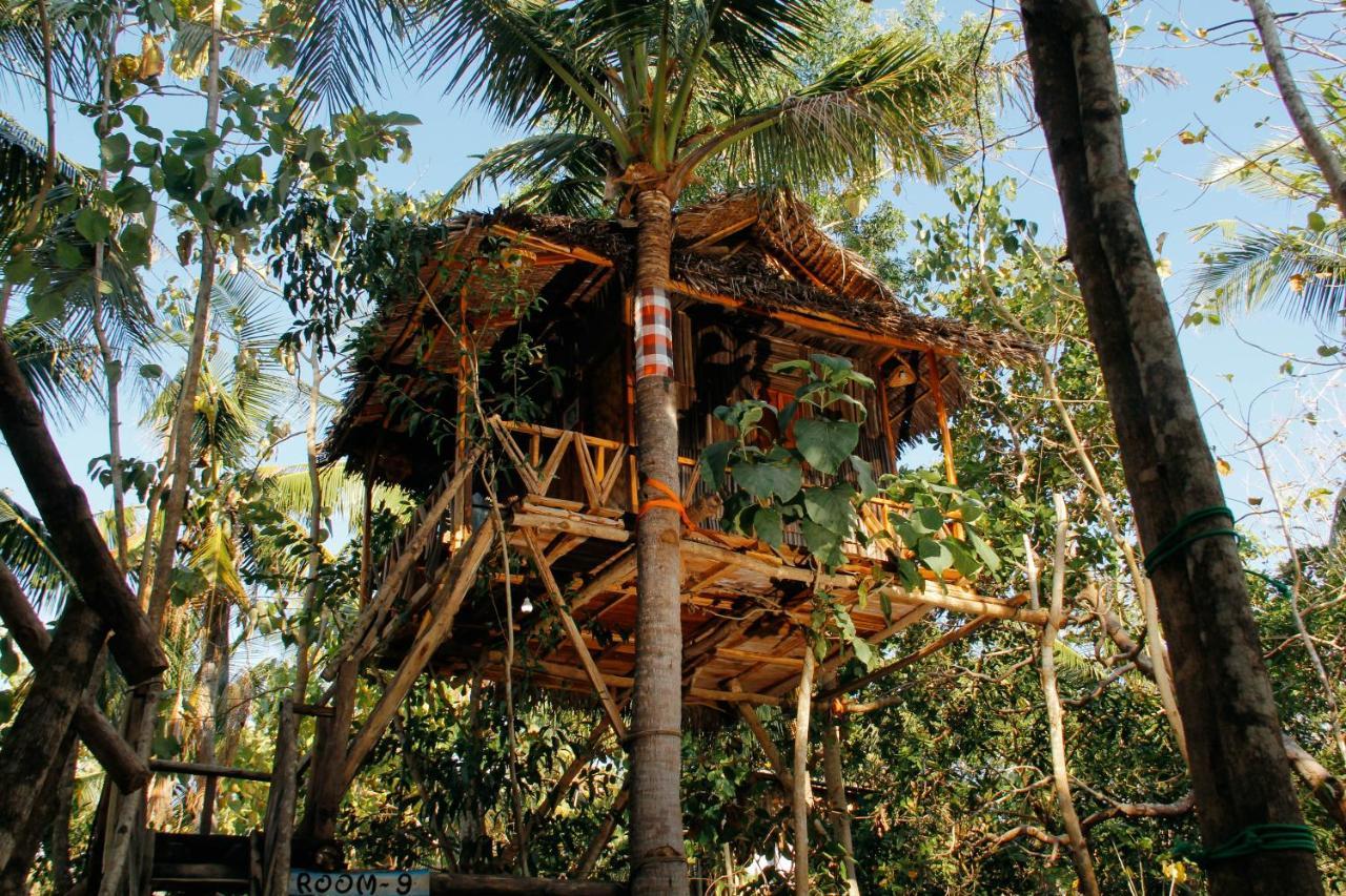 Готель Nyuh Bengkok Tree House Batununggul Екстер'єр фото